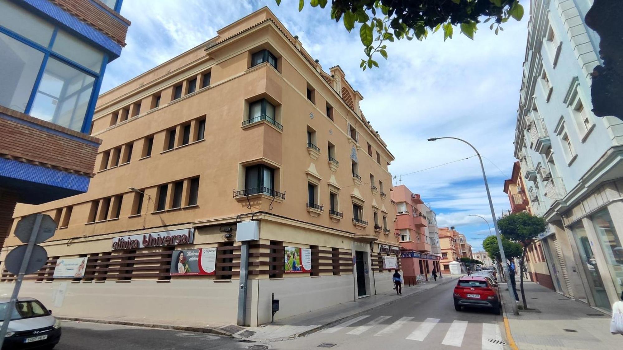 Apartamento Universal La Línea de la Concepción Eksteriør bilde